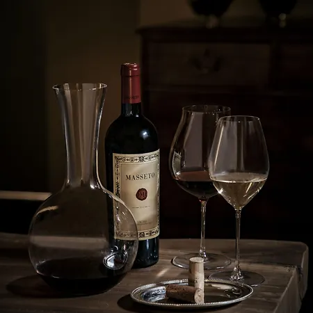 Отель Passalacqua 5*